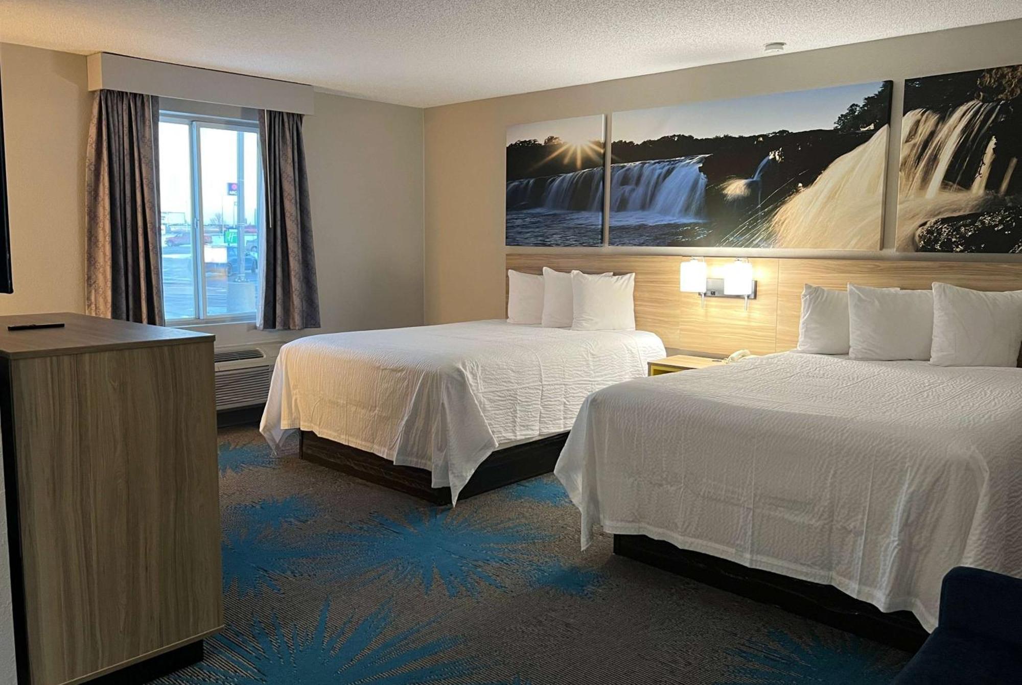 Days Inn By Wyndham Jamestown Eksteriør bilde